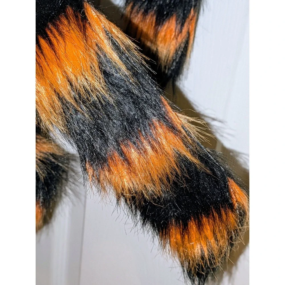Spider‎ Pet Dog Halloween Costume Black Orange Fluffy Fur Hoodie XL NWT